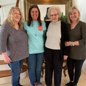 Meet your Posher, Janice